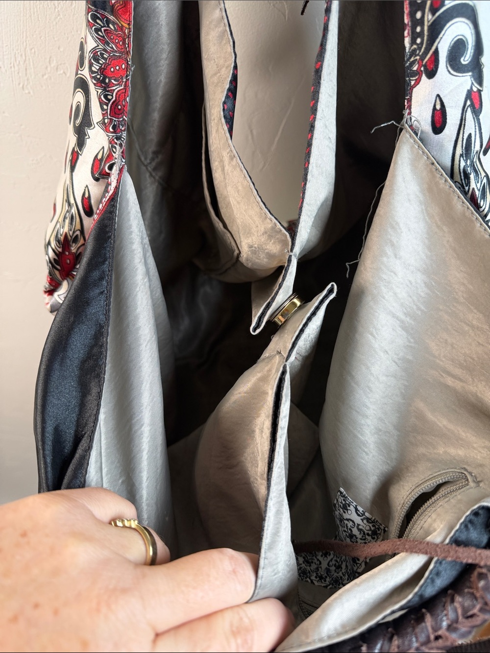Boho Paisley Slouch Tote Bag in Red and Black Satin with leather handles - Picture 6 of 7